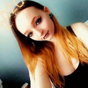 Meet your Posher, Chrissy